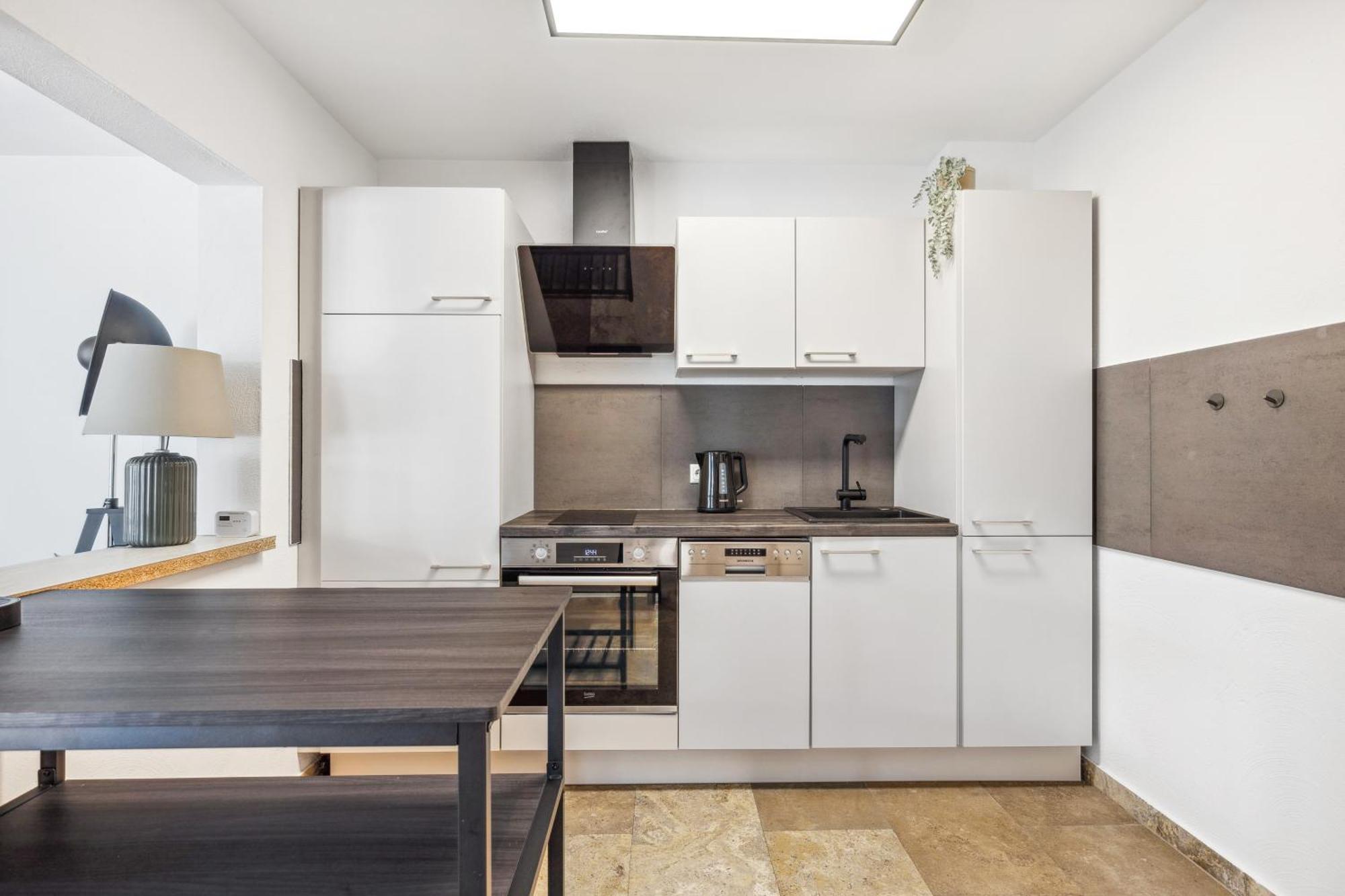 Fewo Moritz Mit Kleiner Terrasse Und Stellplatz Coburgo Exterior foto