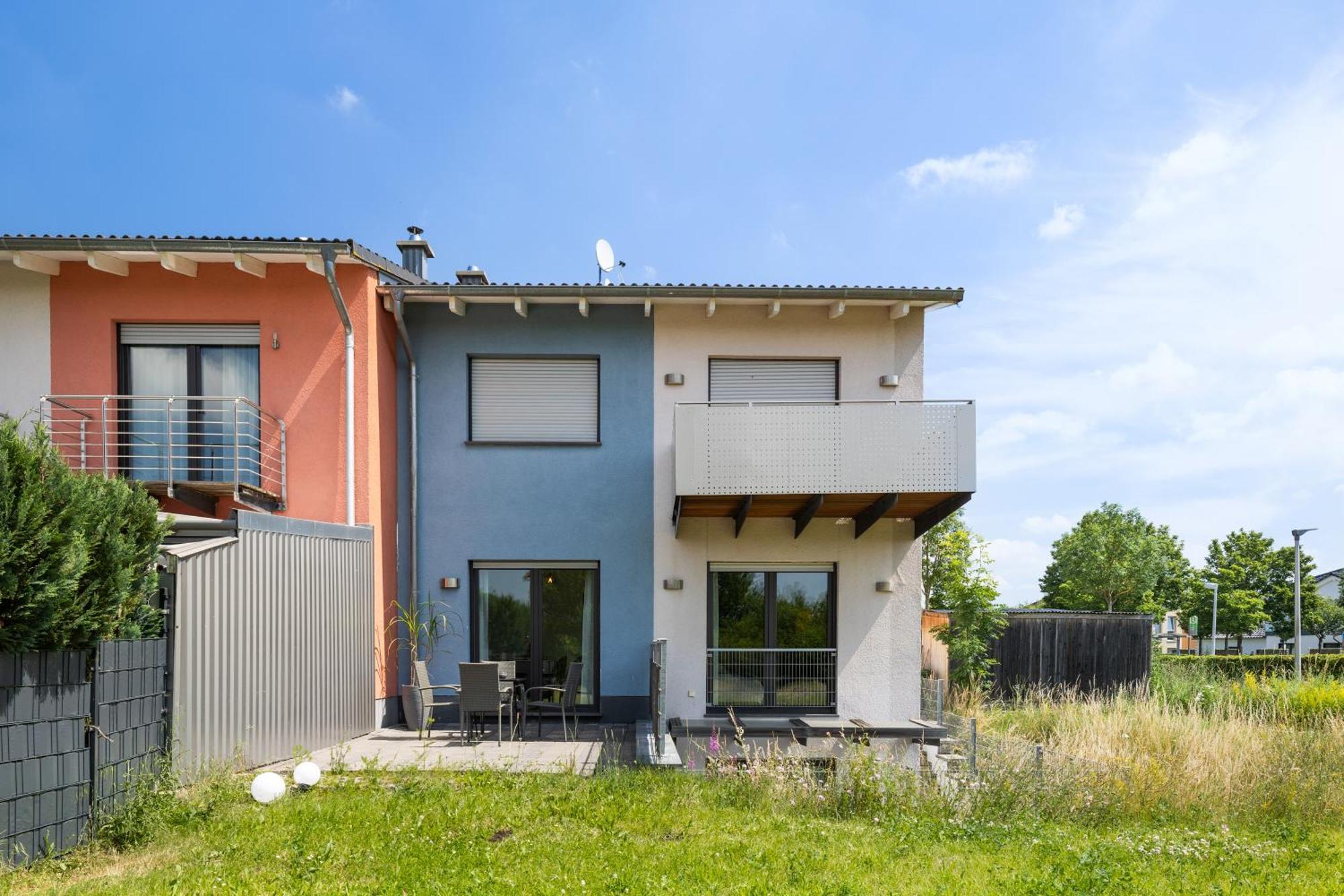 Fewo Moritz Mit Kleiner Terrasse Und Stellplatz Coburgo Exterior foto